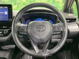 【純正革巻きステアリング】上質な革を使用することで、手にしっかり馴染みとても運転しやすいハンドルです♪