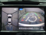 駐車時などで車両を空から見下ろしているような視点で周囲を表示。MOD(移動物 検知)機能付アラウンドビュ-モニタ-。お問い合わせは03-5672-1023へ