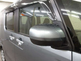 広々とした車内空間に優れた燃費性能。更にデザインも上質で人気のお車です!