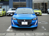 内装の細かなところも徹底クリーニング。