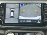 空の上から見下ろすような視点で駐車できる「インテリジェント・アラウンドビューモニター」!移動物を感知出来るMOD搭載!