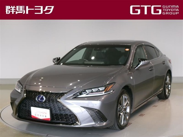 ES 300h Fスポーツ 