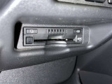 すっきりとインストールされた純正ビルトインETC。見た目もさることながら実用性も充分です。