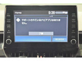 【ディスプレイオーディオ】視認性が高いディスプレイ付きオーディオを装備、お持ちのスマホをつなげていただく事によりカープレイでナビを使うことや音楽を聞くことが可能です。