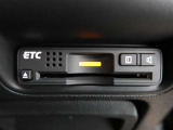 ETC車載器付きです。高速道路の料金所もスムーズに通過できます。
