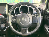 【純正革巻きステアリング】上質な革を使用することで、手にしっかり馴染みとても運転しやすいハンドルです♪