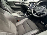 XC40 T4 AWD Rデザイン 4WD 