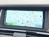 ●純正ナビ:一体感のあるナビは、高級感ある車内を演出してくれます。Bluetooth再生などオーディオ機能も充実しておりますので、運転もより楽しめます♪