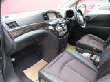 ご納車前にスタッフが入念に清掃し気持ちよく乗り出せるように致します。