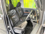 運転席シート廻りは使用感も少なく、良好な状態となっています。丁寧に使われていたことがよくわかりますね。