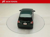 後方視界は、バックカメラと後方ソナーセンサーが助けてくれます。ご安心して運転できます。