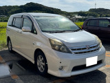 人気車!7人乗り!!三列シート!