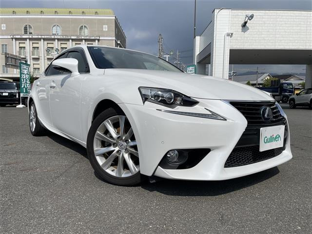 IS 300h バージョンL 本革シート 修復歴無し