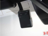 ◆ドライブレコーダー◆映像・音声などを記録する自動車用の装置です。 もしもの事故の際の記録はもちろん、旅行の際の思い出としてドライブの映像を楽しむことができます。