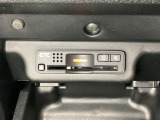 ETCがついています。高速道路の料金所の通過も楽々です!。