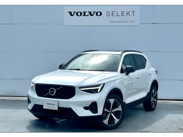 XC40 アルティメット B4 AWD ダークエディション 4WD 