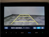 バックカメラ搭載です!車庫入れが苦手な人はもちろん、車両感覚に自信がある人にもお勧めです!見えない箇所が見えるようになるので、低い障害物や隠れてしまっている子供の存在等にも気付く事が出来ます。