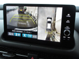 運転をしやすくする多彩な視界を手に入れるシステム。「見通しの悪い交差点での発進」「料金所などへの幅寄せ」「バック駐車」「縦列駐車」といった、多くの人が苦手意識を持ちやすいシーンで効果を発揮します。