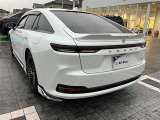 全国のトヨタディーラーにて保証が受けられるロングラン保証が1年間無料でつきます。別途費用にて3年間に延長できます。
