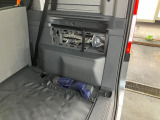 車輛入庫時には、お客様より詳しくお話をお伺いさせて頂き、プロの査定士3名が「修復歴の有無」「不具合箇所の確認」等のチェックを行っておりますので、より安心してお乗り頂けます♪
