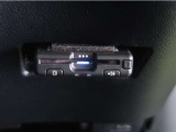 ETC車載器付きです。高速道路の料金所もスムーズに通過出来ます。