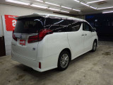 車内もキレイで嫌なニオイもありません。