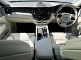 XC60 アルティメット B5 AWD 4WD 