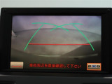 バックモニター搭載で後方を確認しながら安心して駐車する事ができます!