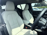 XC40 ウルトラ B4 AWD 4WD 