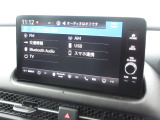 ナビゲーションはホンダコネクトディスプレイが装着されております。AM、FM、フルセグTV、Bluetoothがご使用いただけます。初めて訪れた場所でも道に迷わず安心ですね!