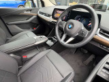 【ご納車前点検】BMW認定中古車は100項目の箇所を徹底的にチェック致します。機械的な箇所や電気系、コンピューターなどをご納車前に点検し、交換基準に達した部品は全て新品に修理返品した後にご納車致します。