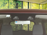 【スズキ セーフティサポート】走行中に前方の車両等を認識し、衝突しそうな時は警報とブレーキで衝突回避と被害軽減をアシスト。より安全にドライブをお楽しみいただけます。