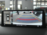 360°ビューモニターを搭載しています。コーナーセンサーと合せてお使いいただくことで、安全、安心にお車の取り回しを行っていただけます。