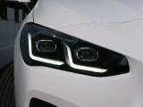 LEDヘッドライトで視界も良好です。見た目も恰好良いです。