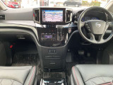 やっと見つけた希望の中古車。外観も気になりますが室内も気になります。そこで、車内の隅々まで丁寧にクリーニングして納車いたします。