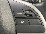 【クルーズコントロール】高速道路もラクラク走行。アクセルを離しても一定速度で走行ができ、長距離運転時の負担を軽減!加速・減速も簡単なスイッチ操作で調整できます。