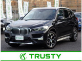 BMW在庫保有台数常時100台以上!ご来店の際はBMW本店(厚木市下荻野140-1)にご来店ください!弊社自慢の全天候型ショールーム!BMW在庫保有台数常時100台以上ございます!