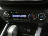 プッシュスタートでエンジン始動、スマートキーで開け閉めもらくちん。