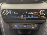気になる車はすぐにお問い合わせください!画面右側の0066から始まる無料ダイヤルからお問い合わせ下さい!専門スタッフがお車のご質問にお答えいたします!