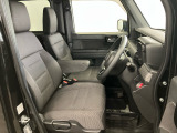 【禁煙表記について】タバコの臭いは感じられませんが、その他車内のニオイに関しては個人の主観となる為、実車確認の際に確認して頂いております。ご了承お願い致します。