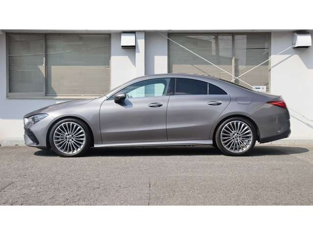 メルセデス・ベンツ CLAクラス CLA180 (BSG搭載モデル) AMGライン
