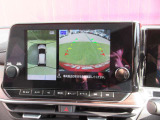 アラウンドビューモニター付きですので、車庫入れも楽々です。