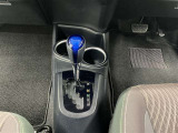 U-Carだけでなく、トヨタ車の新車販売、自動車整備、お車の買取、自動車用品販売、保険代理店業務、携帯電話等電話通信業務(KDDI、au)、JAF、各種カード発行及びお取り扱いをしております。