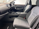 【車内ルームクリーニング済】専門スタッフにより車内はきれいにルームクリーニングを行っております。