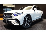 メルセデスの認定中古車「サーティファイドカー」には、最大100項目にも及ぶ点検・整備項目が設定されています