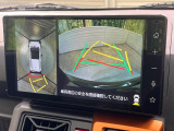 【パノラマモニター】専用のカメラにより、上から見下ろしたような視点で360度クルマの周囲を確認することができます☆死角部分も確認しやすく、狭い場所での切り返しや駐車もスムーズに行えます。