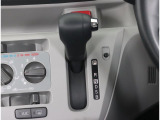 縦型シフトで操作性の良いシフトです!