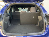 販売するすべての中古車に【ロングラン保証】が付帯します。走行距離無制限・期間は1年間です。保証修理は全国5000箇所のトヨタテクノショップにてお受けいただけます。