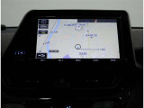 純正ナビ9インチ装備!地図描写は文字も道もクリアで見やすく、滑らかに表示します。これさえあればもう道に迷わないですみますね♪