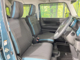 運転席シート廻りは使用感も少なく、良好な状態となっています。前オーナー様が丁寧に使っていたことがよくわかりますね。